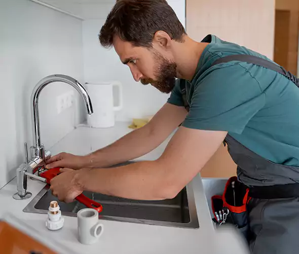 Professional Faucet Replacement Specialist in Massapequa Park, NY: Schedule Affordable Faucet Replacement Services with Us
