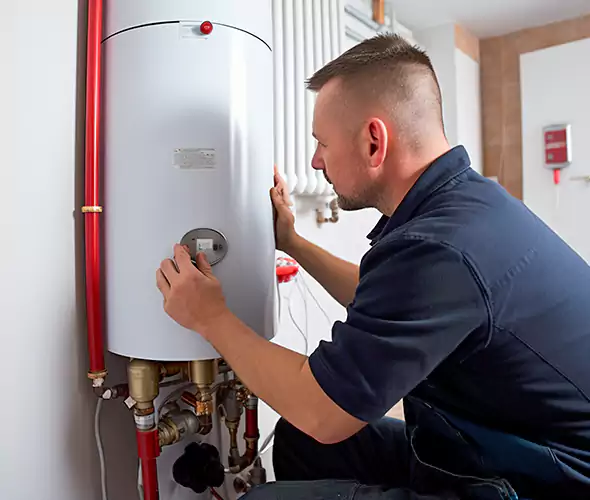 Expert Plumber for Gas Water Heater Replacement in Massapequa Park, NY: Schedule Affordable Replacement Services with Us