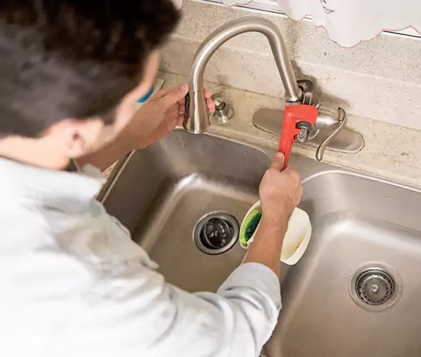 Professional Sink Repair Specialist in Massapequa Park, NY: Schedule Reliable Sink Fixing Services with Us