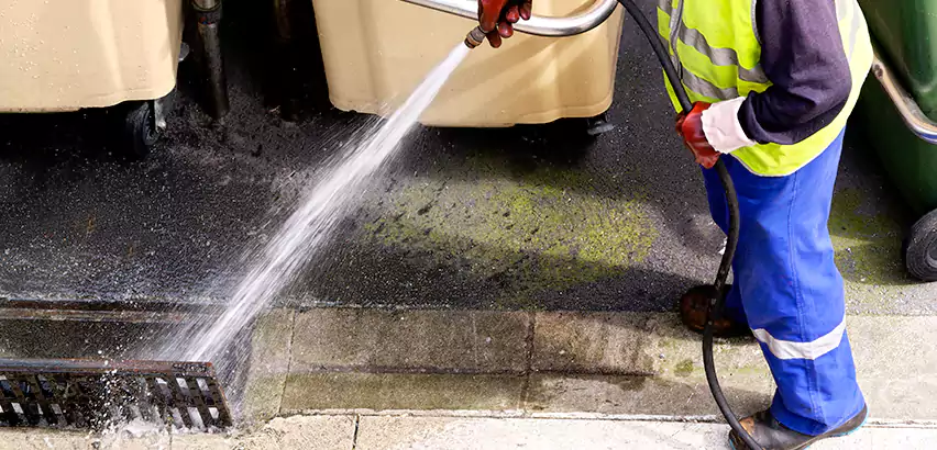 Jet Drain Cleaning in Massapequa Park